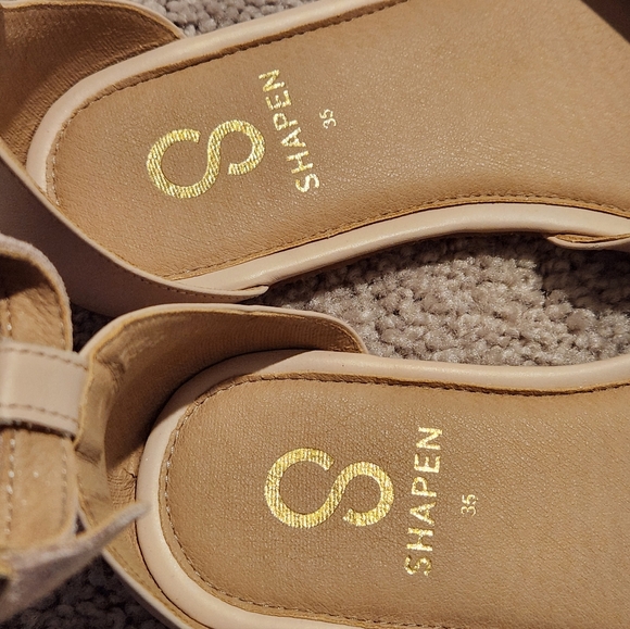 Shapen Barefoot Petal 2.0 Sandal Light Rose EUC Size 35 WIDE - Picture 4 of 10